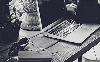 乡村桃运小傻医的傻医传奇与桃花运